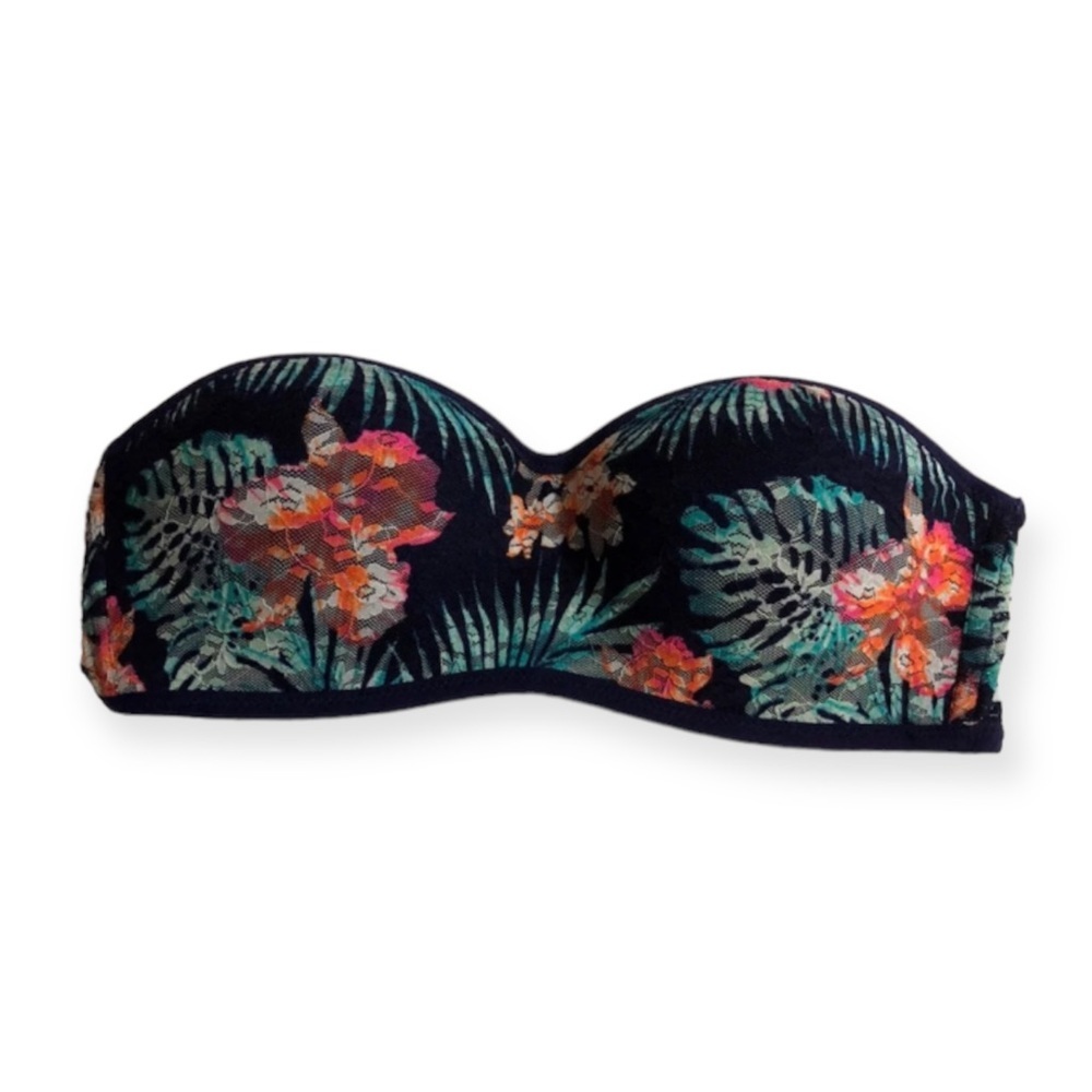 Pink Victoria’s Secret Bra Women’s Medium Strapless‎
